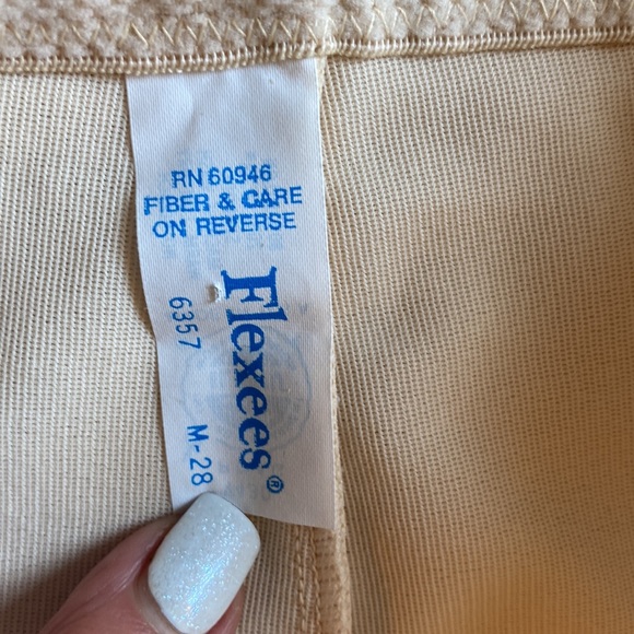 Control Shorts👍 - Picture 2 of 3